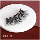 Pestañas postizas Kiss I Envy Remy 3D con banda invisible, 100% cabello humano - KREI01